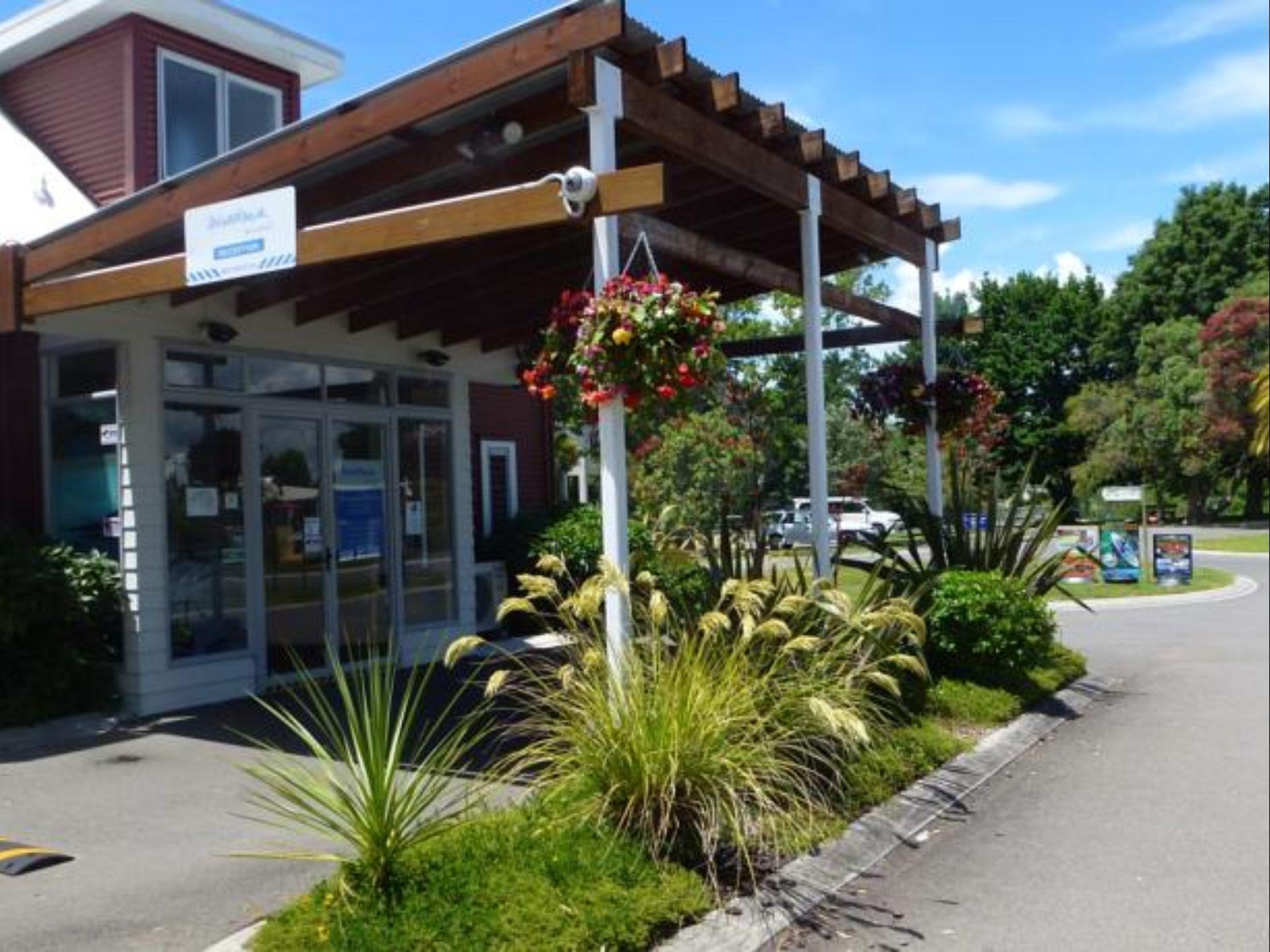 Ramada Resort By Wyndham Rotorua Marama מראה חיצוני תמונה